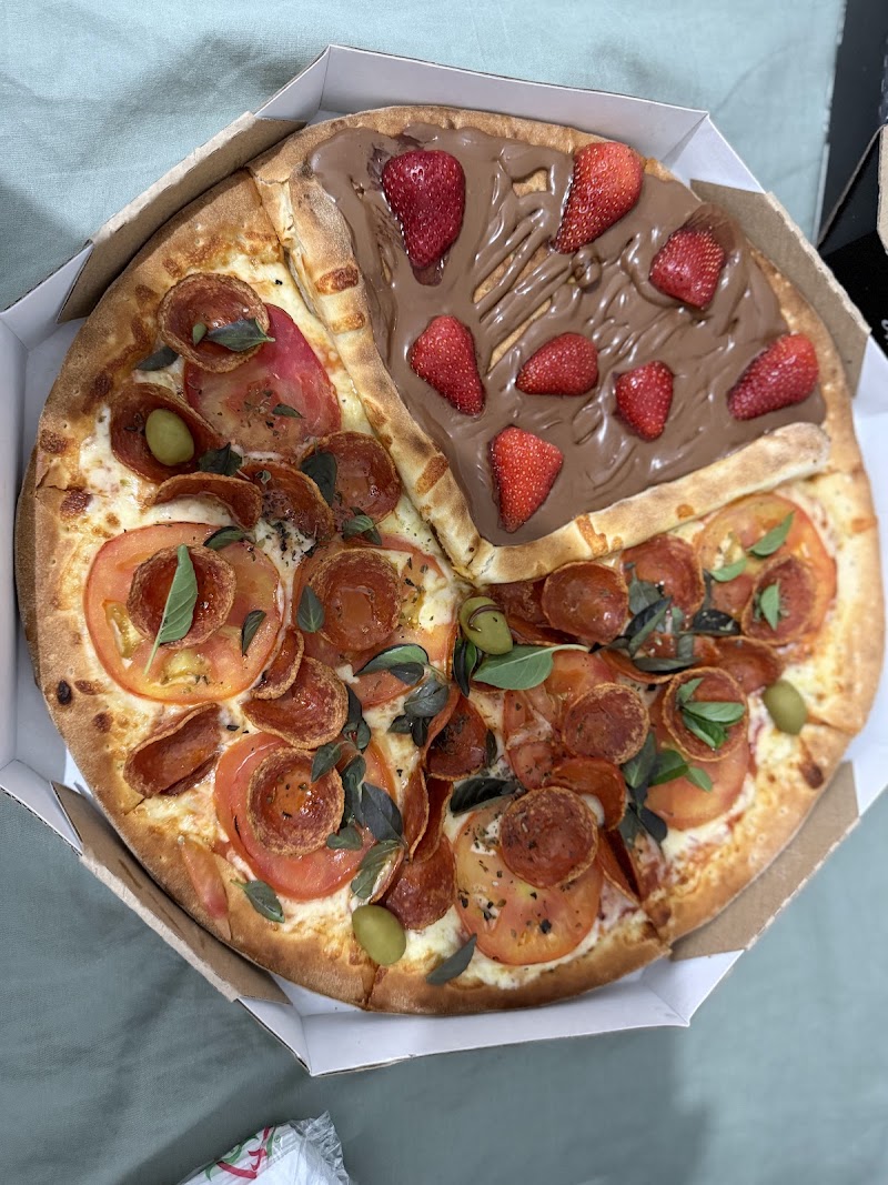 Pizzaria La Nostra Pizza