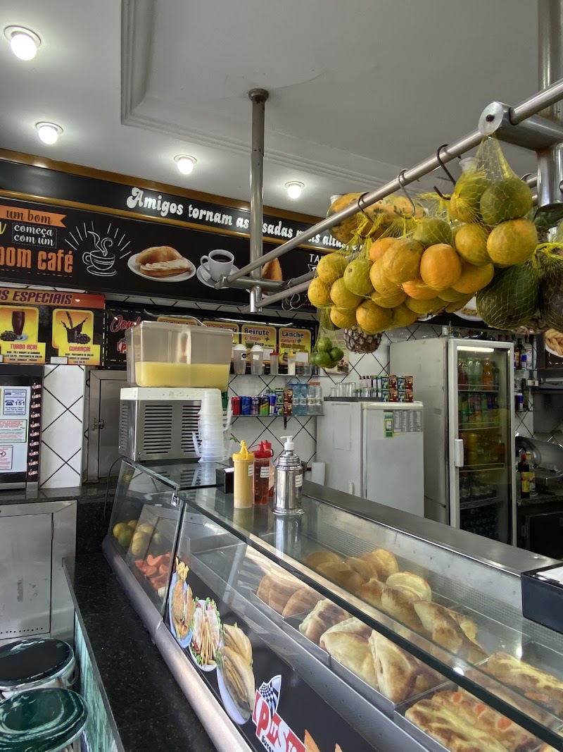 Pit Stop Sucos e Lanches