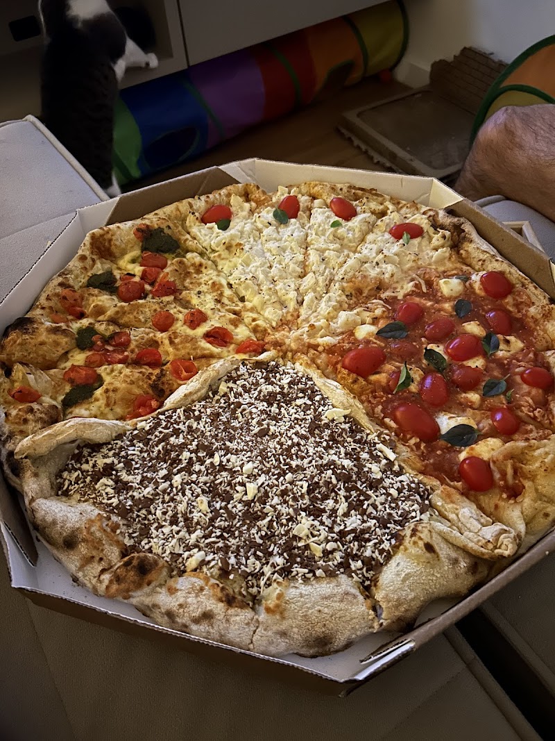 Foto de Bendita Pizza Joinville