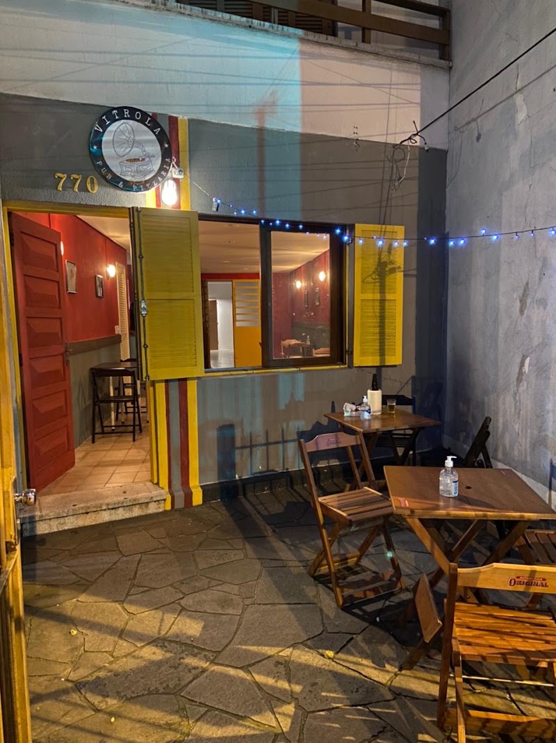 Bar & Pizzaria Vitrola