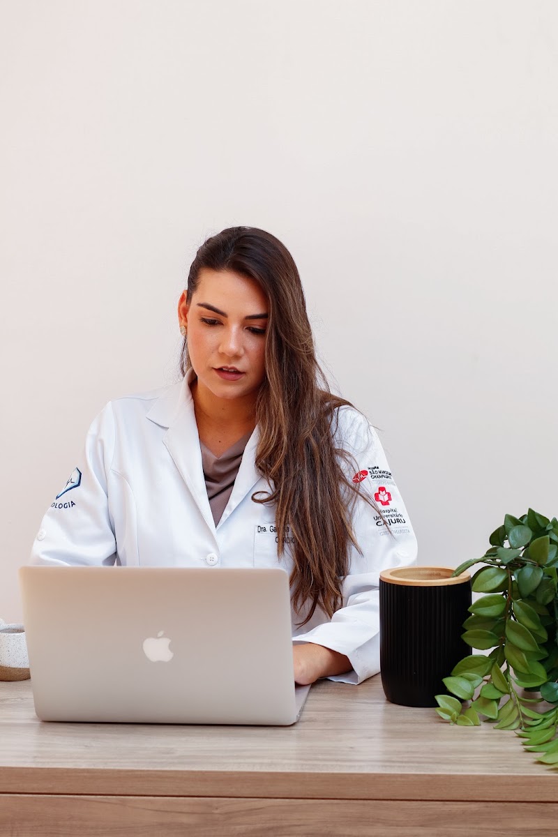 Foto de Dra. Gabriela Bonilha Nogueira - Cardiologista em Curitiba
