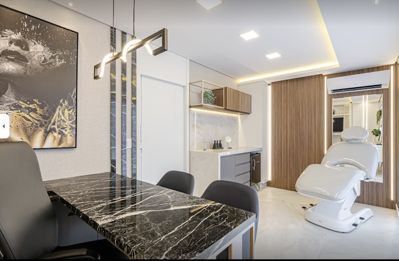 Foto de Dra. Thaís Thumé