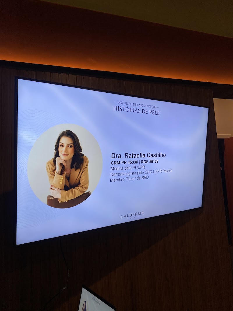 Foto de Dra Rafaella Castilho - Dermatologista em Curitiba