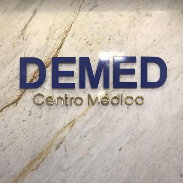 Dr. Henrique Demeneck
