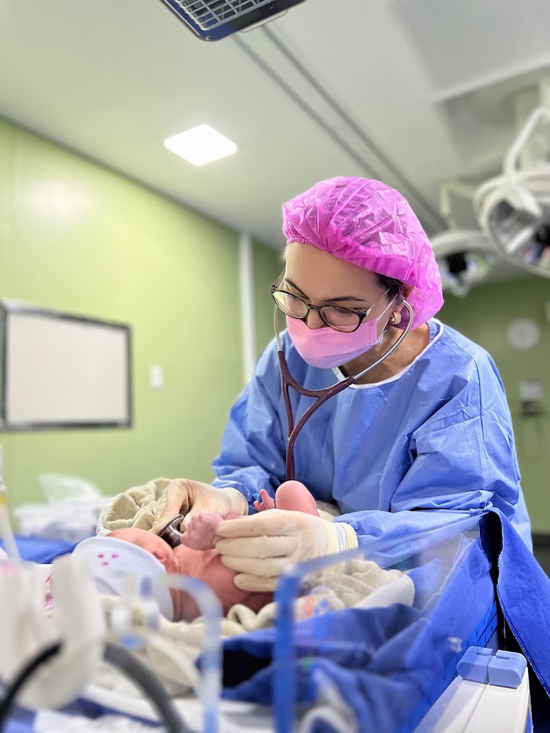 Foto de Dra. Maria Gabriela - Pediatra Humanizada e Neurocompatível | Curitiba