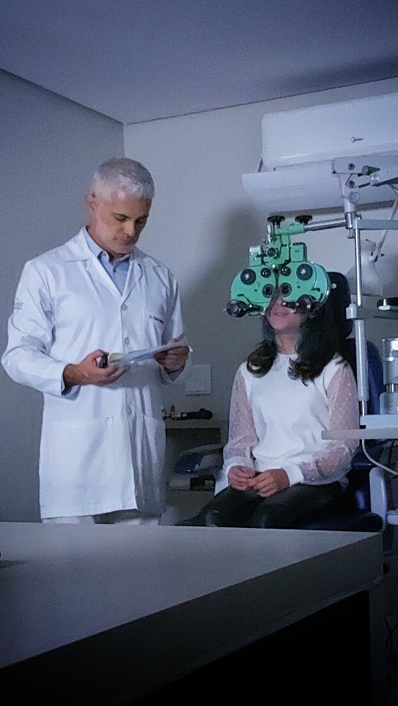 Foto de Dr. Fabio Prado Sabbag - Oftalmologista