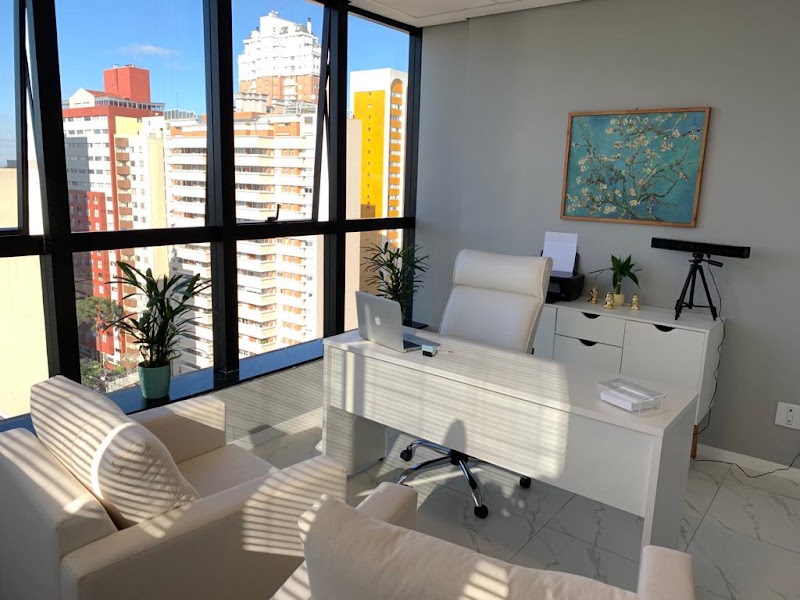 Foto de Dra Carolina Amaral - Psiquiatra em Curitiba