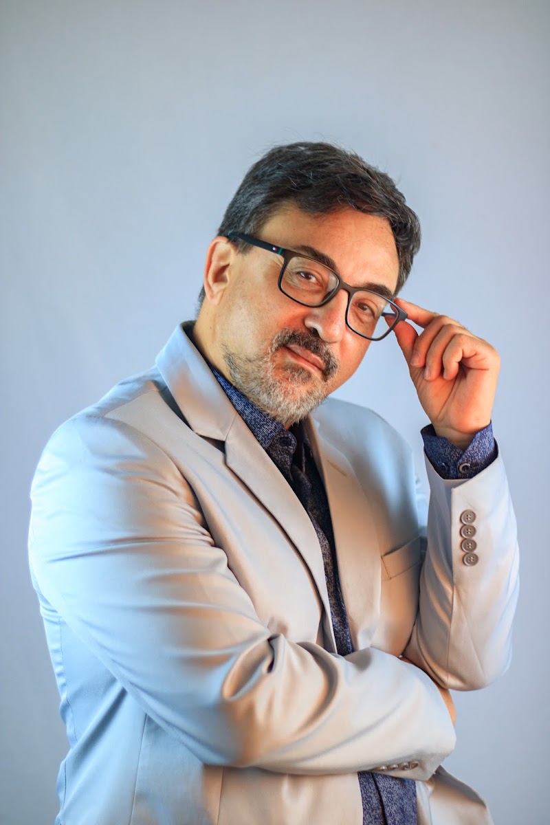 Foto de Dr. Silvandro de Jesus - PSIQUIATRA, PSICOTERAPEUTA e HOMEOPATA em Curitiba