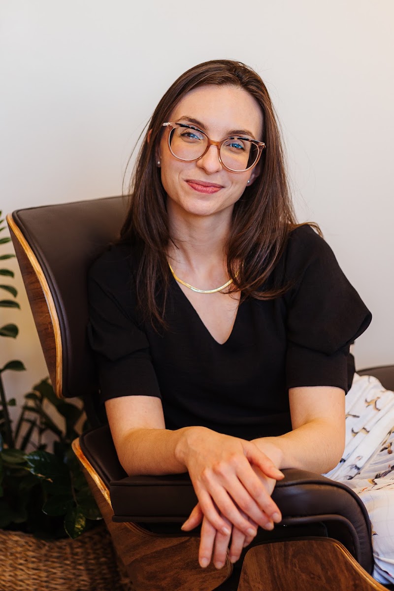 Dra. Laura Facchin - Psiquiatra em Curitiba