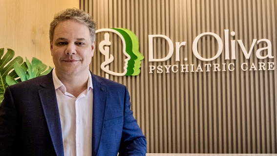 Psiquiatra Particular em Curitiba - Dr. Oliva