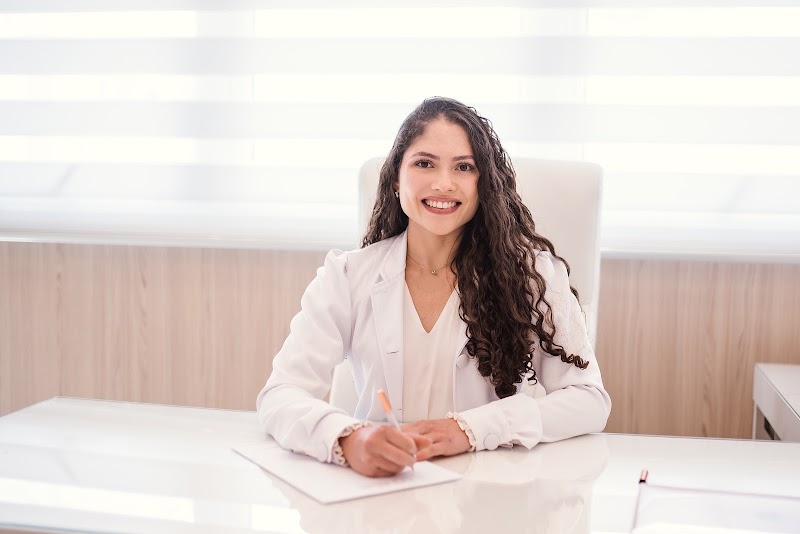 Nutricionista em Curitiba - Dra. Polyanna Ducate - Saúde da Mulher