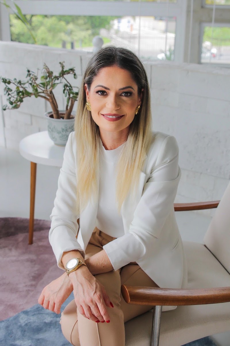Nutricionista Giana Ross - Emagrecimento no Climatério e Menopausa