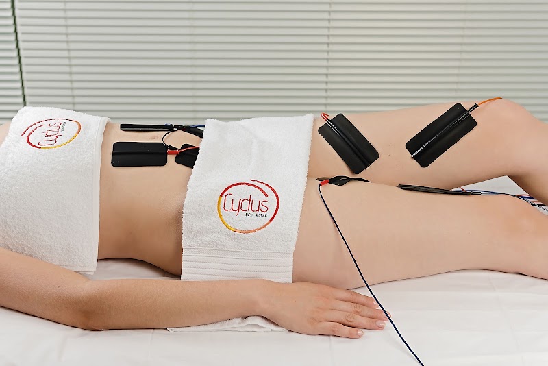 Foto de Clínica Cyclus - Fisioterapia para lesões e dores, dermatofuncional, depilação a laser. - Centro Cívico, Curitiba