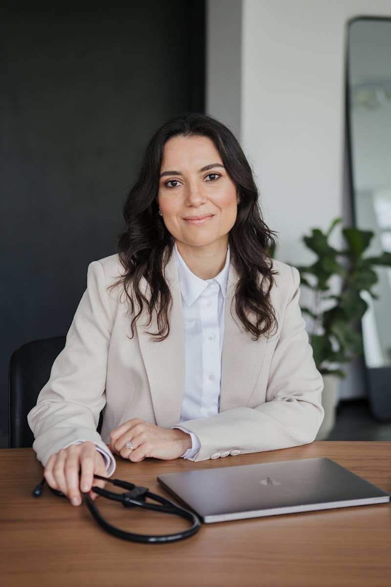 Dra. Ana Toniello | Cardiologista em São Paulo