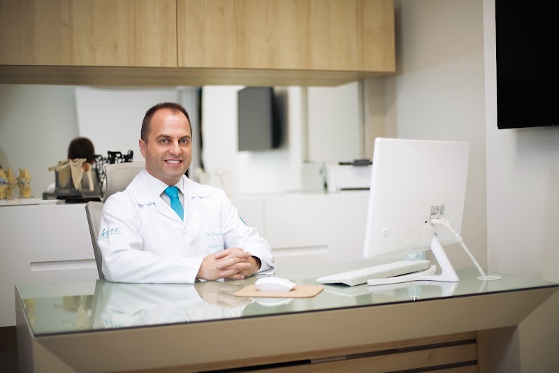 Ericsson Pires - Ortopedia e Cirurgia do Joelho