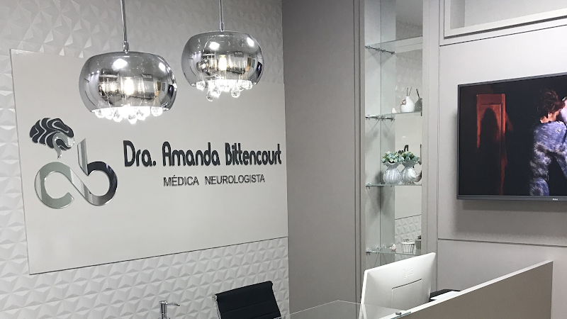 Dra Amanda Bittencourt