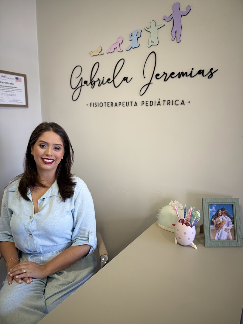 Gabriela Jeremias - Fisioterapia Pediátrica