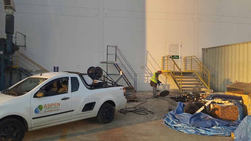 Aspen Desentupidora Profissional em Campinas e Região | Excelência em Desentupimento, Limpeza de Fossa e Hidrojateamento